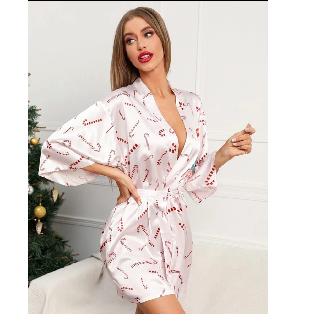 Christmas Satin Soft Robe πβ₯οΈ - Picture 5 of 6